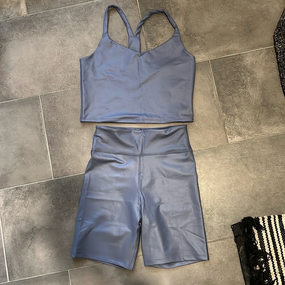 Abercrombie Set